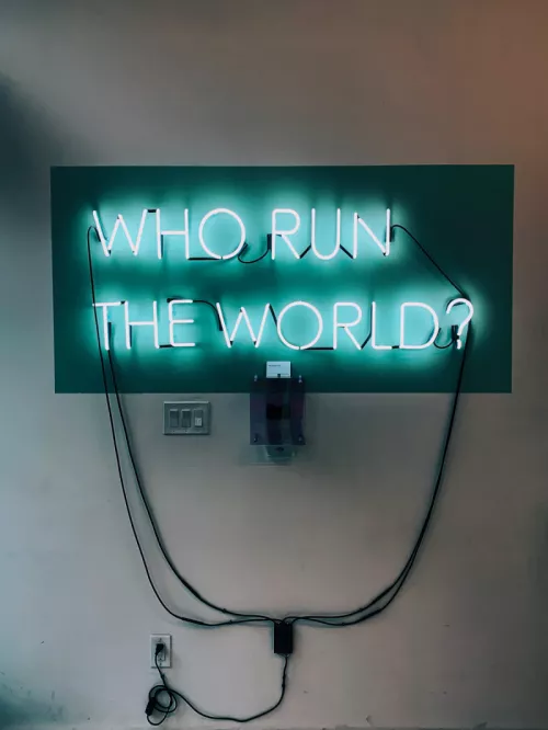 Who run the world leadership