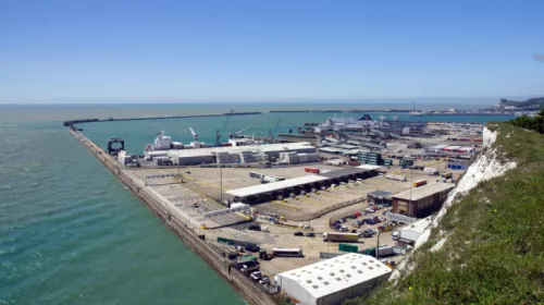 Darko m L Bah LV7w Eq A unsplash