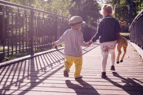 Bridge Child Children 191034